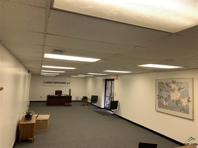105 Park Central Rd, Mineola, TX 75773